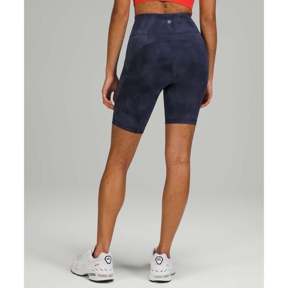 Lululemon Invigorate HR Short 8" Diamond Dye Naval Blue Active Gym NEW Womens 2